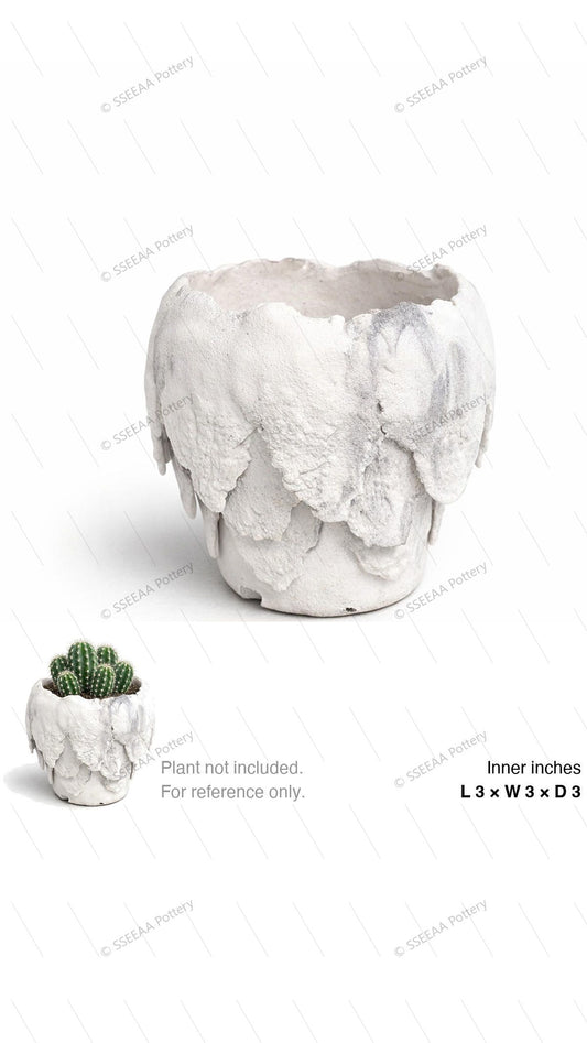 pottery_202603_rock_8 · L3 W3 H3