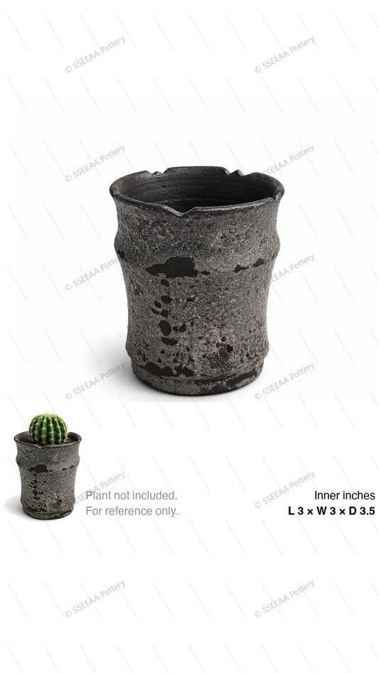 pottery_202604_rock_20 · L3 W3 H3.5